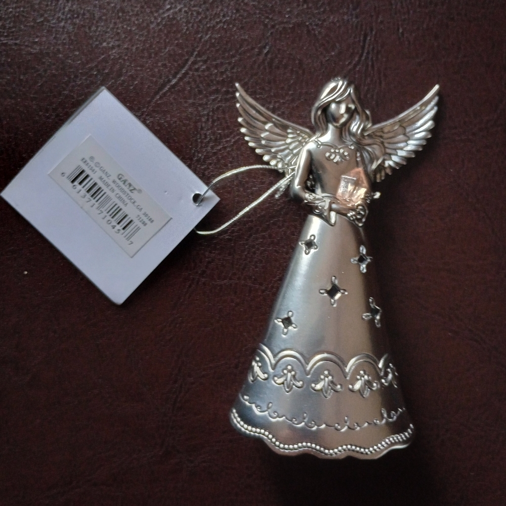Ganz Color my Life Angel of Love Figurine Silver